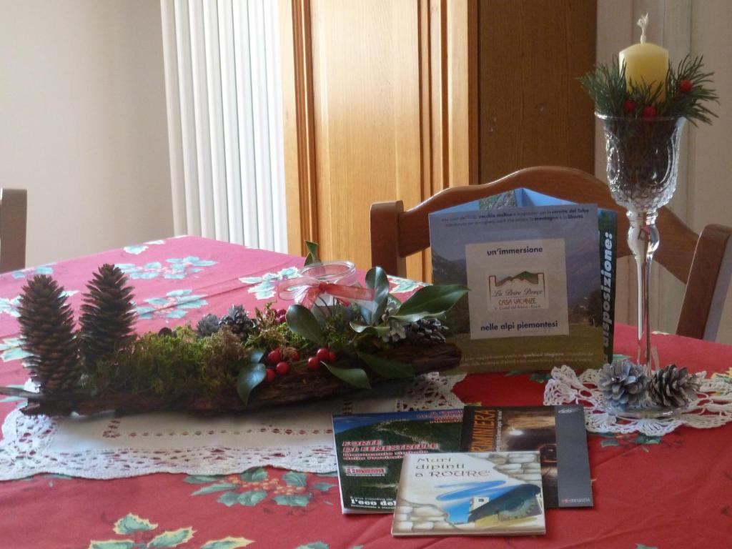 La Peiro Douco Vendégház Roure Turin Szoba fotó